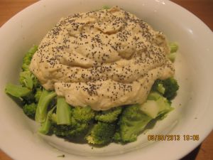 Raw Brocolli Cheeze